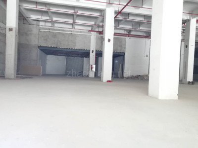 广东广州番禺区钟村814方展厅仓库全明亮大货车可直接入室