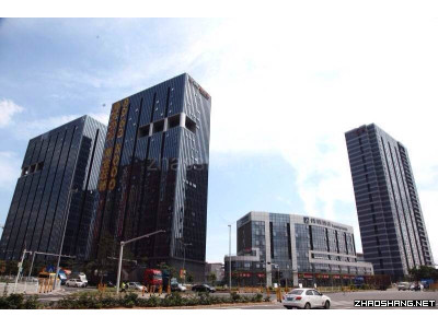 华南城铁东写字楼出售、出租