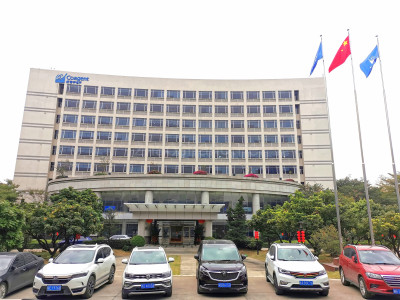 西南城区旁好帮手产业园写字楼出租，设备配套齐全，拎包进驻园林式办公