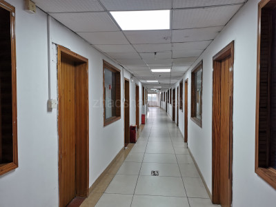 西南城区旁好帮手产业园写字楼出租，设备配套齐全，拎包进驻园林式办公