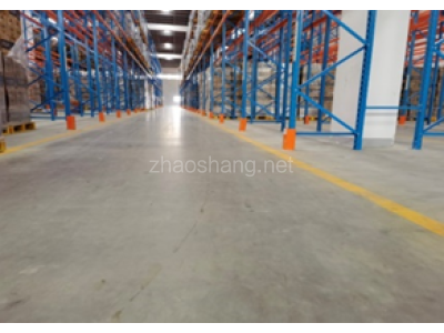 成都市青白江区1万平高标仓出租，丙二级，可托管 面积灵活 大小可分 配套齐全 配电大