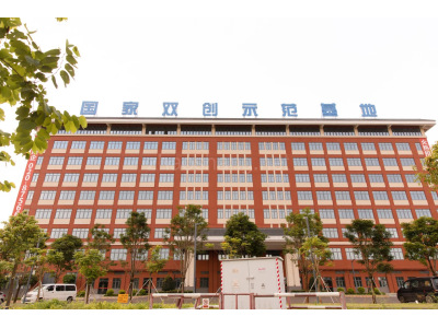 地铁口、可分租、科教城、全新小面积